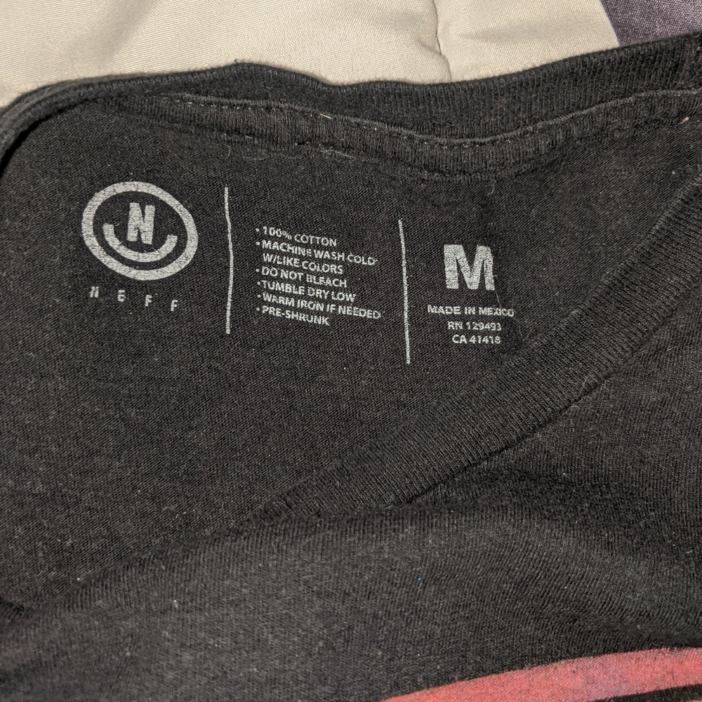 Neff tee - Picture 3 of 6